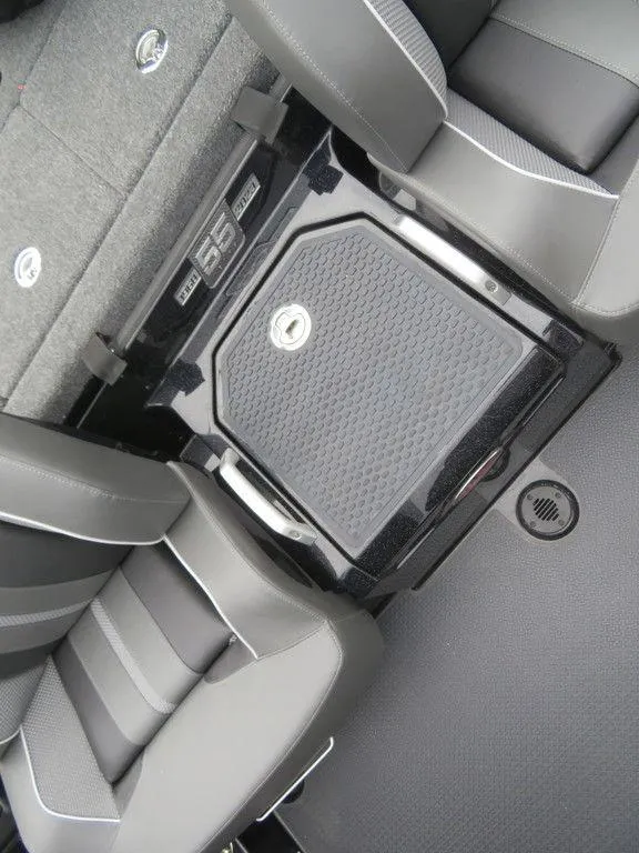 Slide: The Image of 2023 Ranger Z521R Ranger Cup Equipped boat interior seating and storage. - 12