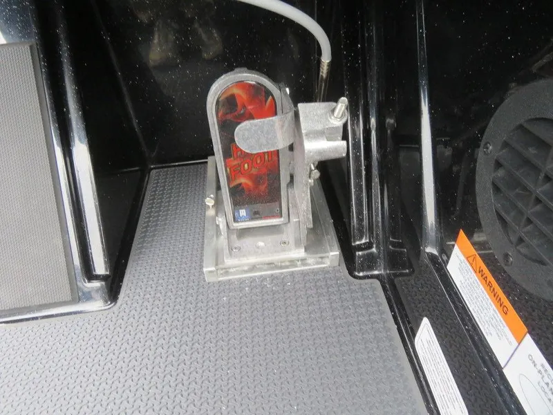 Slide: The Image of 2023 Ranger Z521R Ranger Cup Equipped boat foot pedal control. - 18