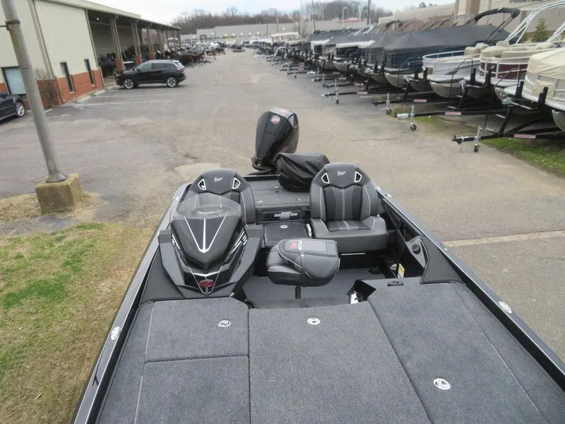 Slide: The Image of 2023 Ranger Z521R Ranger Cup Equipped boat at a dealership, rear view. - 26
