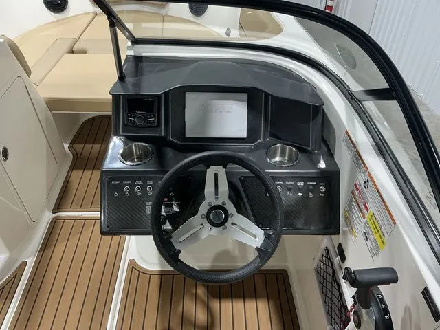 Slide: The Image of Bayliner VR5 Bowrider 2023 - 13