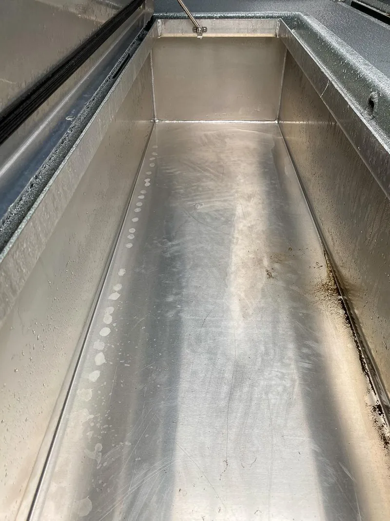 Slide: The Image of North River 2900 SXL 2026 - 17