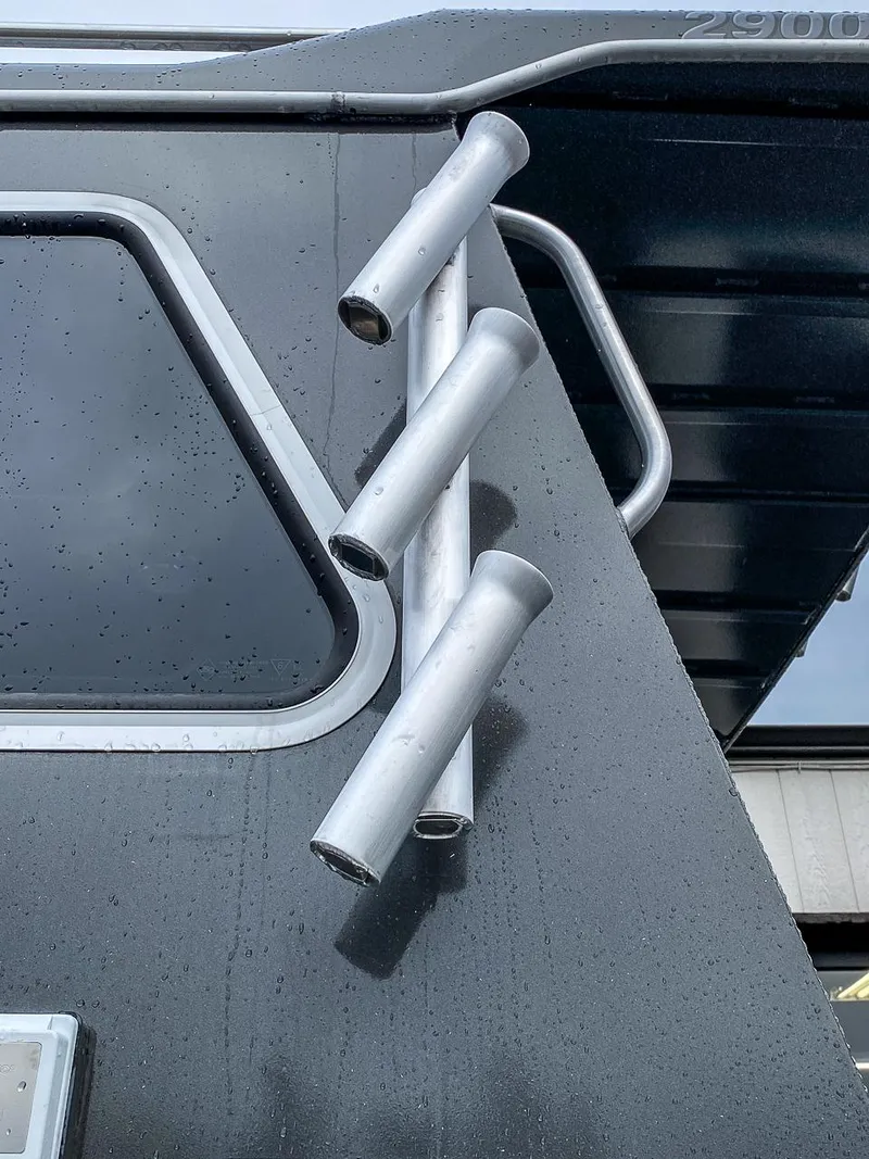 Slide: The Image of North River 2900 SXL 2026 - 23