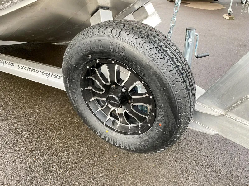 Slide: The Image of Pro 2184 Guide Model 2026 - 25