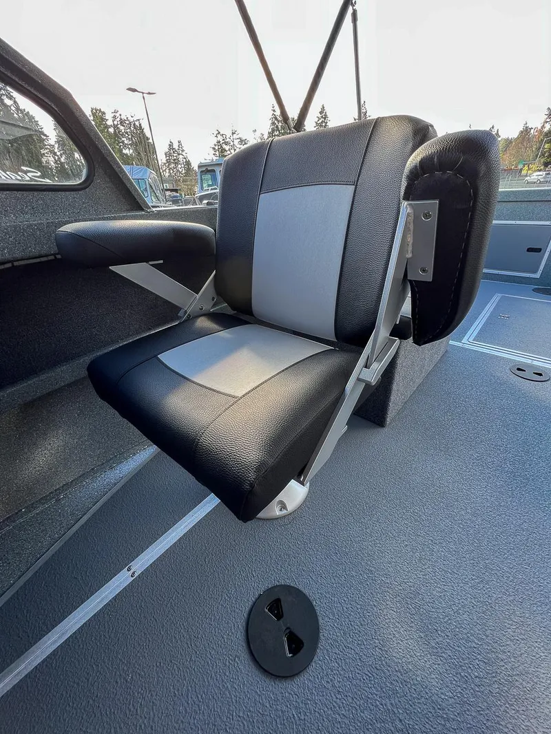 Slide: The Image of North River 20' Seahawk 2026 - 12