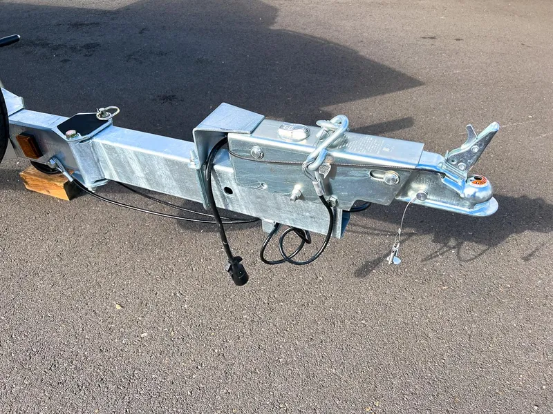 Slide: The Image of North River 20' Seahawk 2026 - 20