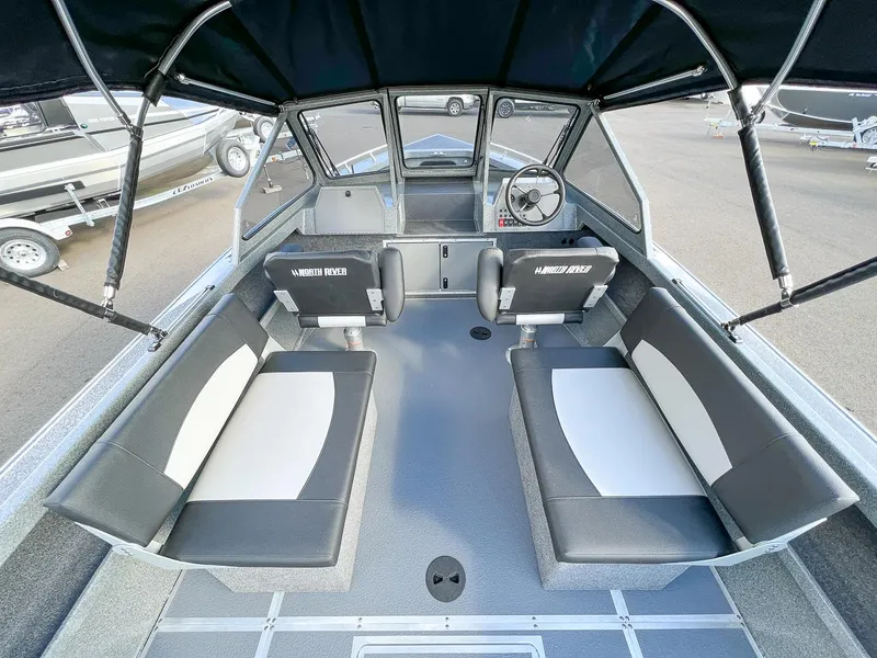 Slide: The Image of North River 20' Seahawk 2026 - 8