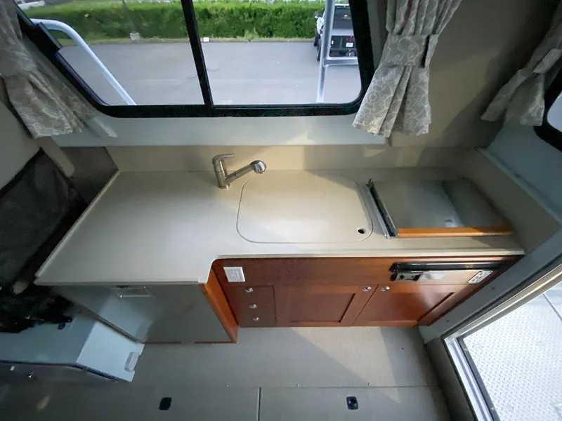 Slide: The Image of Hewescraft 290 Adventure 2026 - 11