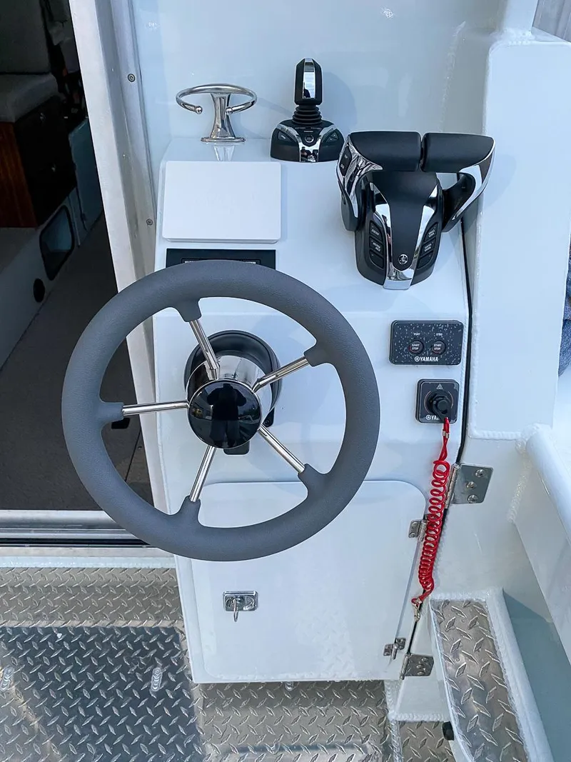 Slide: The Image of Hewescraft 290 Adventure 2026 - 17