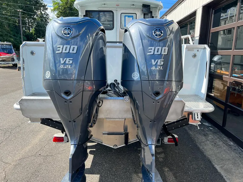 Slide: The Image of Hewescraft 290 Adventure 2026 - 4