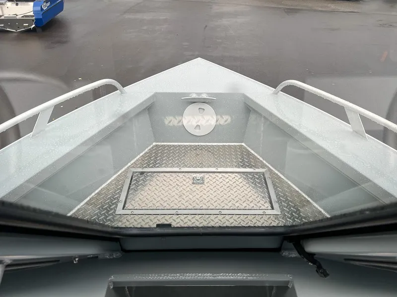 Slide: The Image of Hewescraft 210 Sea Runner HT 2026 - 10