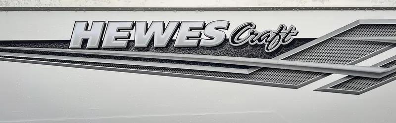 Slide: The Image of Hewescraft 210 Sea Runner HT 2026 - 25