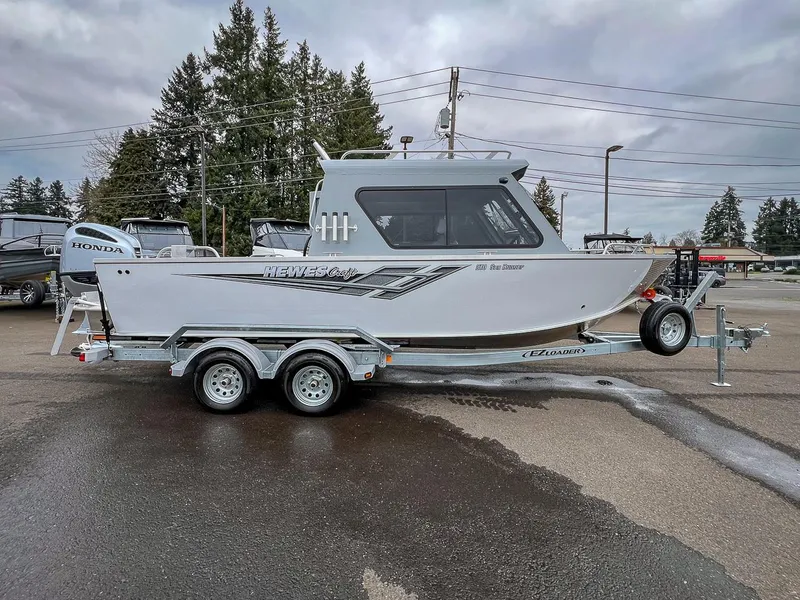 Slide: The Image of Hewescraft 210 Sea Runner HT 2026 - 3