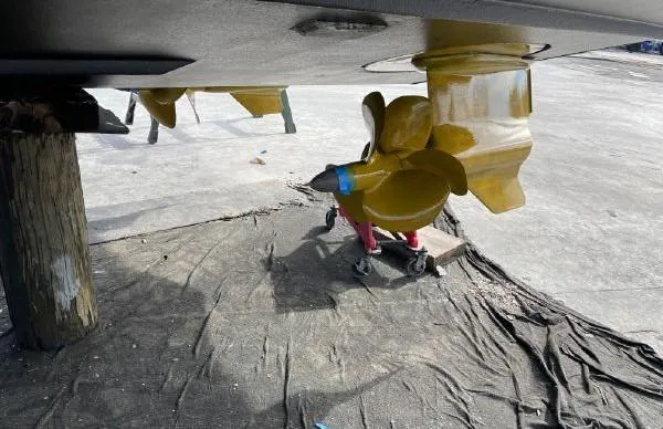 Slide: The Image of Propeller of 2017 Evo Yachts 43 on dry dock for maintenance. - 28