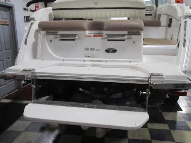 Slide: The Image of 2014 Cobalt 26 SD boat stern with swim platform and seating. - 4