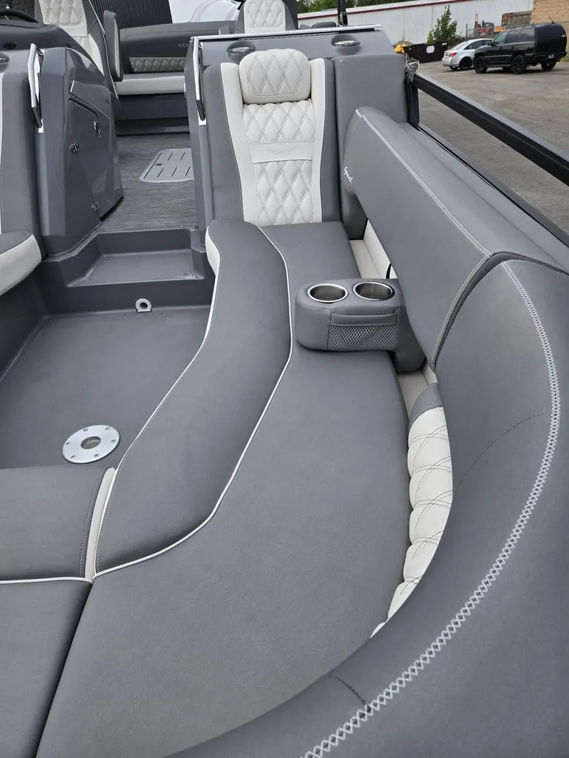 Slide: The Image of Bennington 25RTSB 2023 - 16