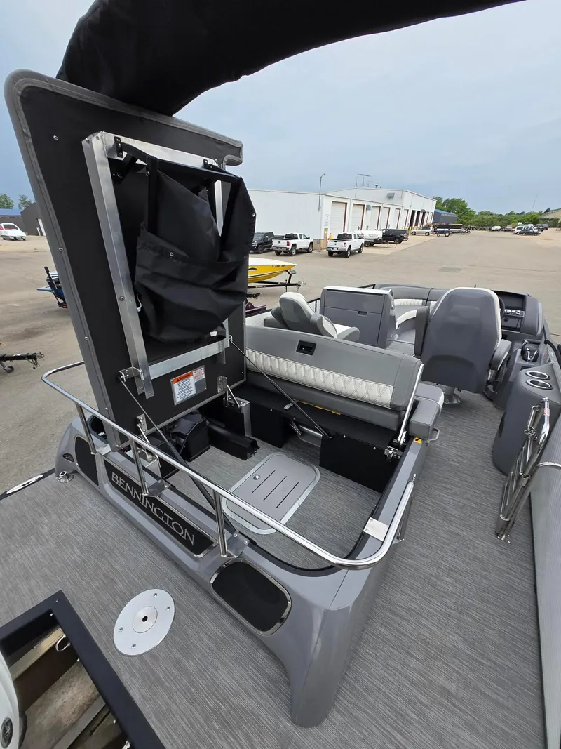 Slide: The Image of Bennington 25RTSB 2023 - 6