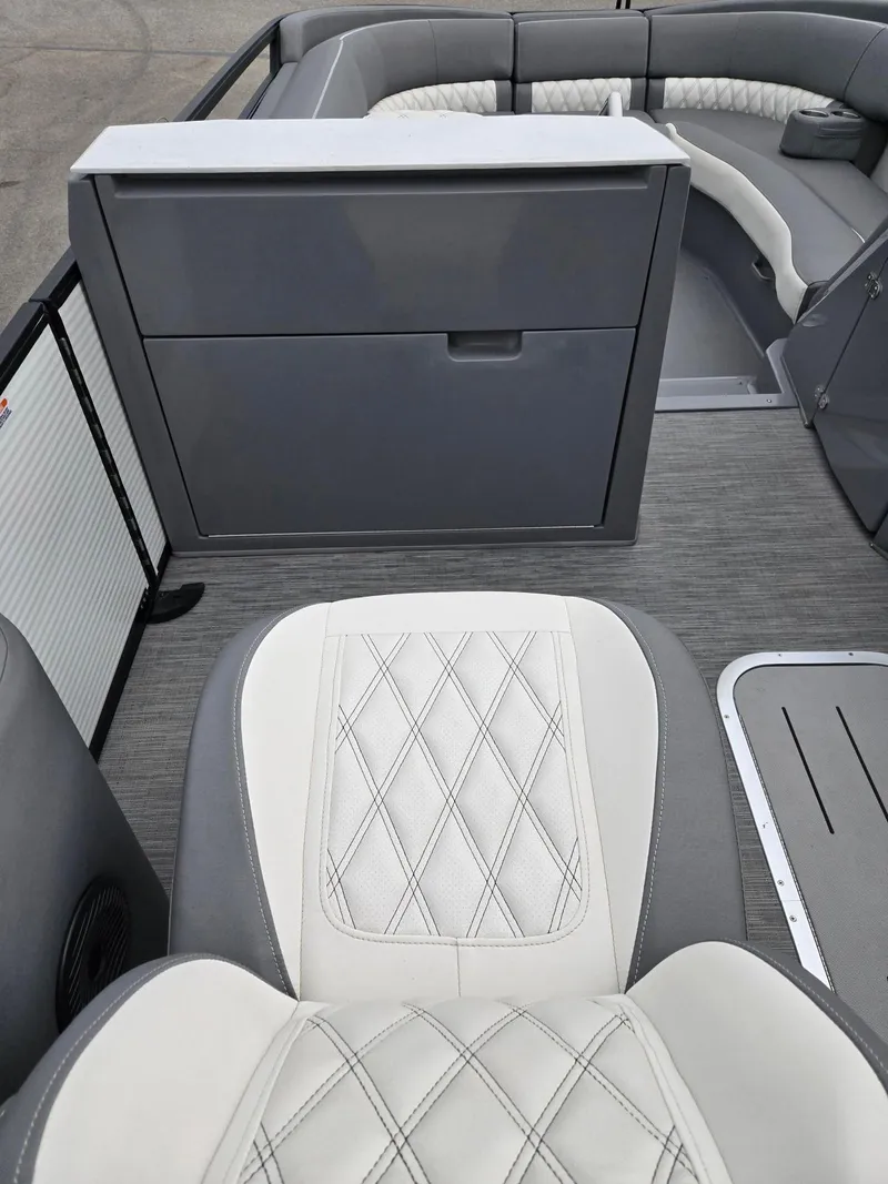 Slide: The Image of Bennington 25RTSB 2023 - 8