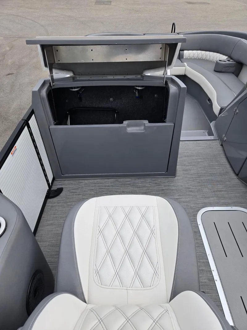 Slide: The Image of Bennington 25RTSB 2023 - 9