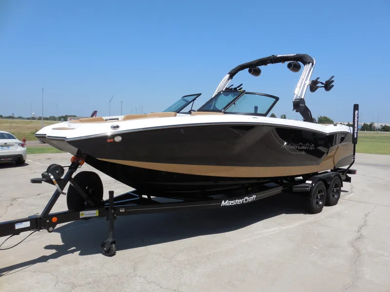 Slide: The Image of MasterCraft NXT 24 2024 - 5