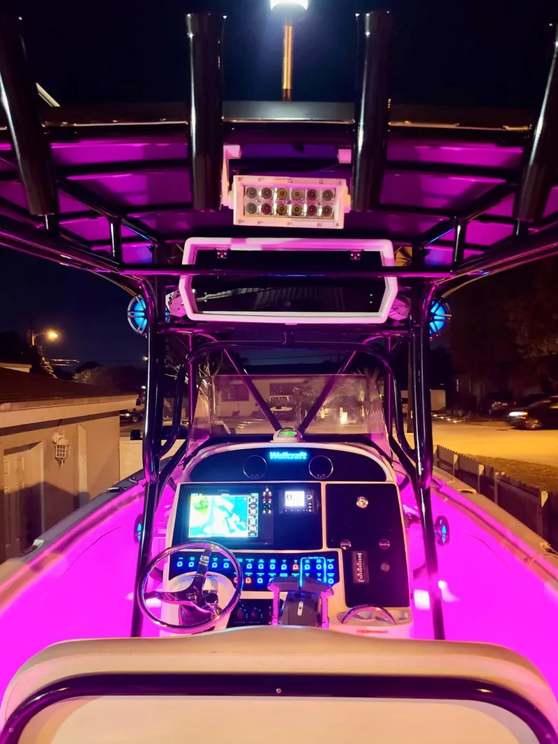 Slide: The Image of Wellcraft 310 CC 2006 - 56