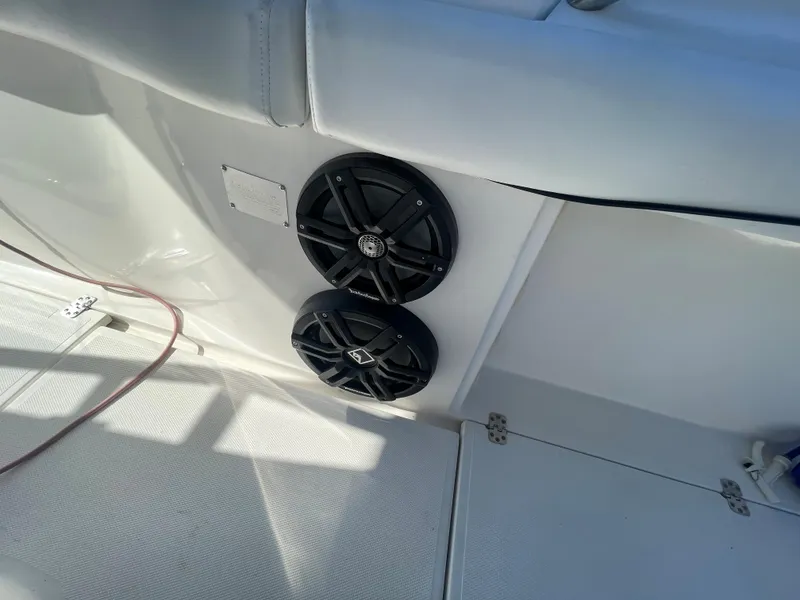 Slide: The Image of Wellcraft 310 CC 2006 - 62