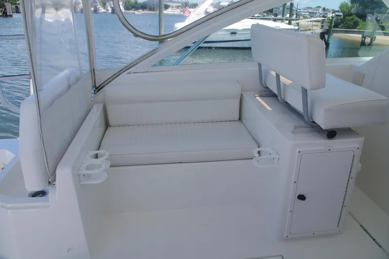 Slide: The Image of Helm deck seating - 35