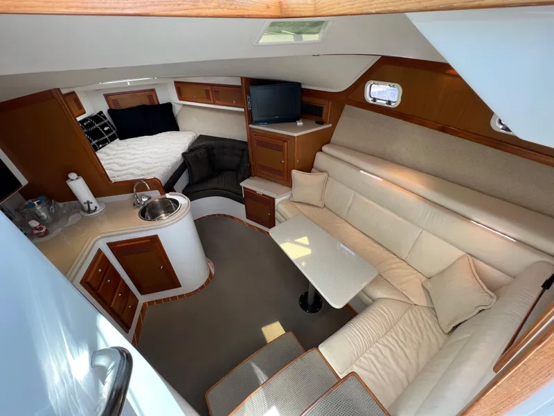 Slide: The Image of salon - 44