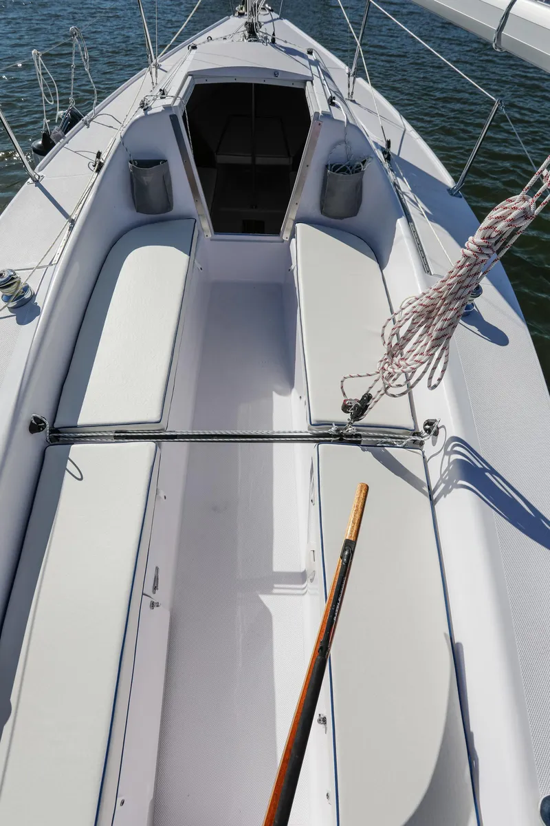 Slide: The Image of Catalina 22 Capri 2026 - 5