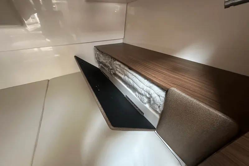 Slide: The Image of Boston Whaler 325 Conquest 2026 - 52