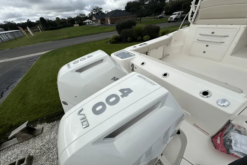 Slide: The Image of Boston Whaler 325 Conquest 2026 - 9
