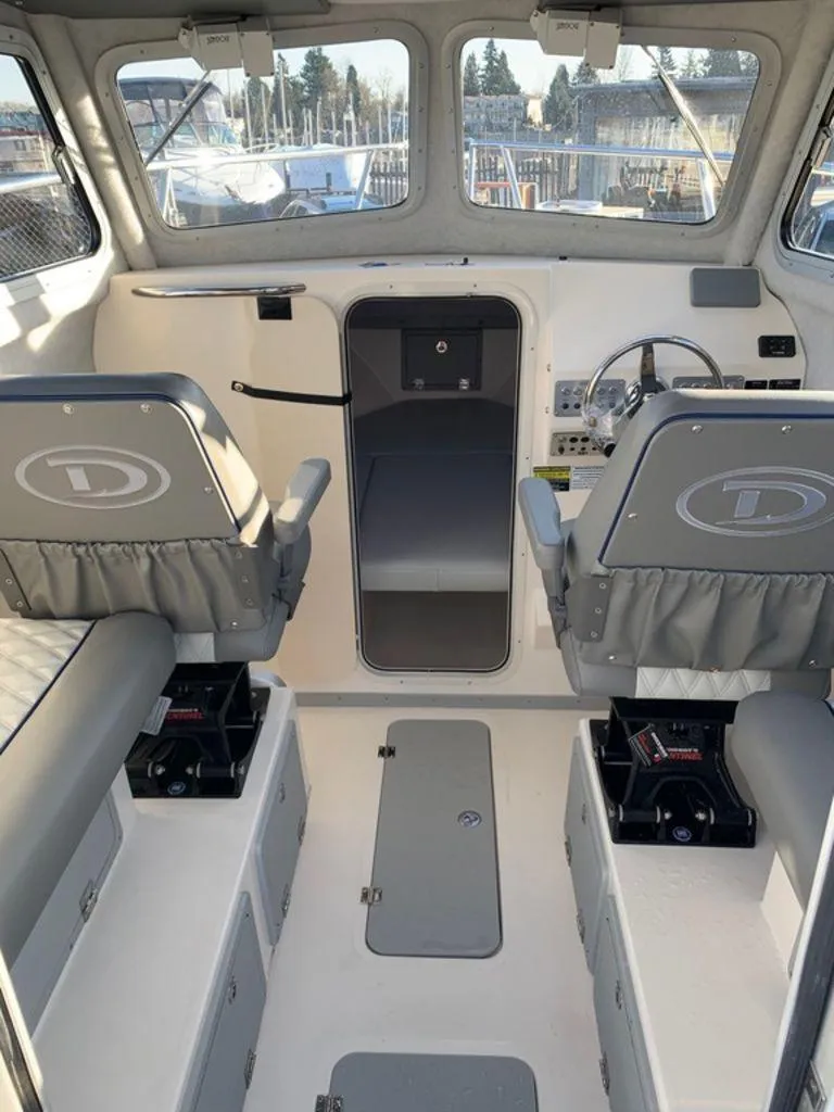 Slide: The Image of Defiance 250 Admiral 2024 - 18