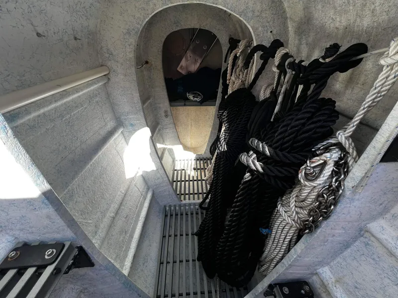 Slide: The Image of Robertson Custom Catamaran / Sloop Rig 1992 - 64