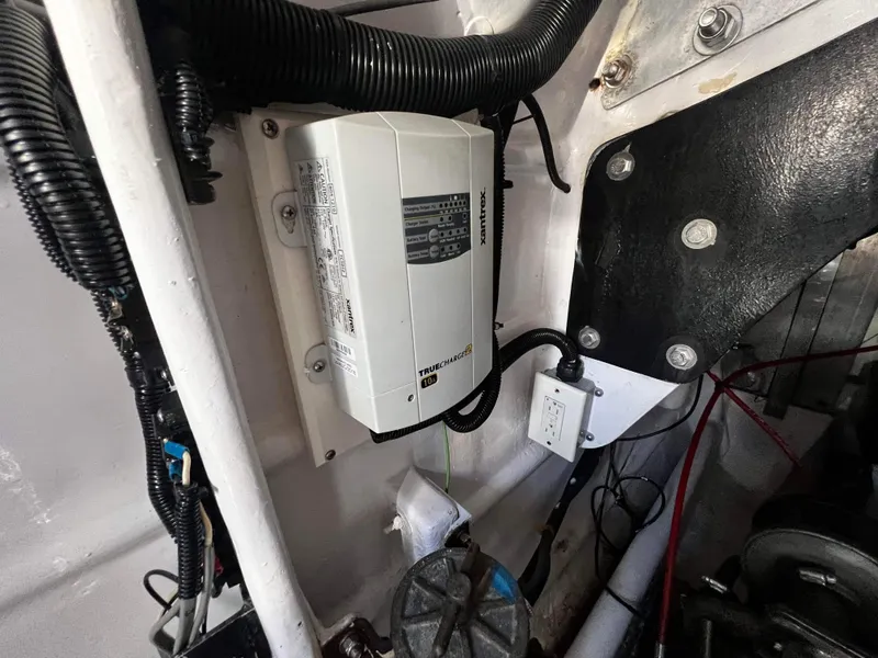 Slide: The Image of Robertson Custom Catamaran / Sloop Rig 1992 - 66