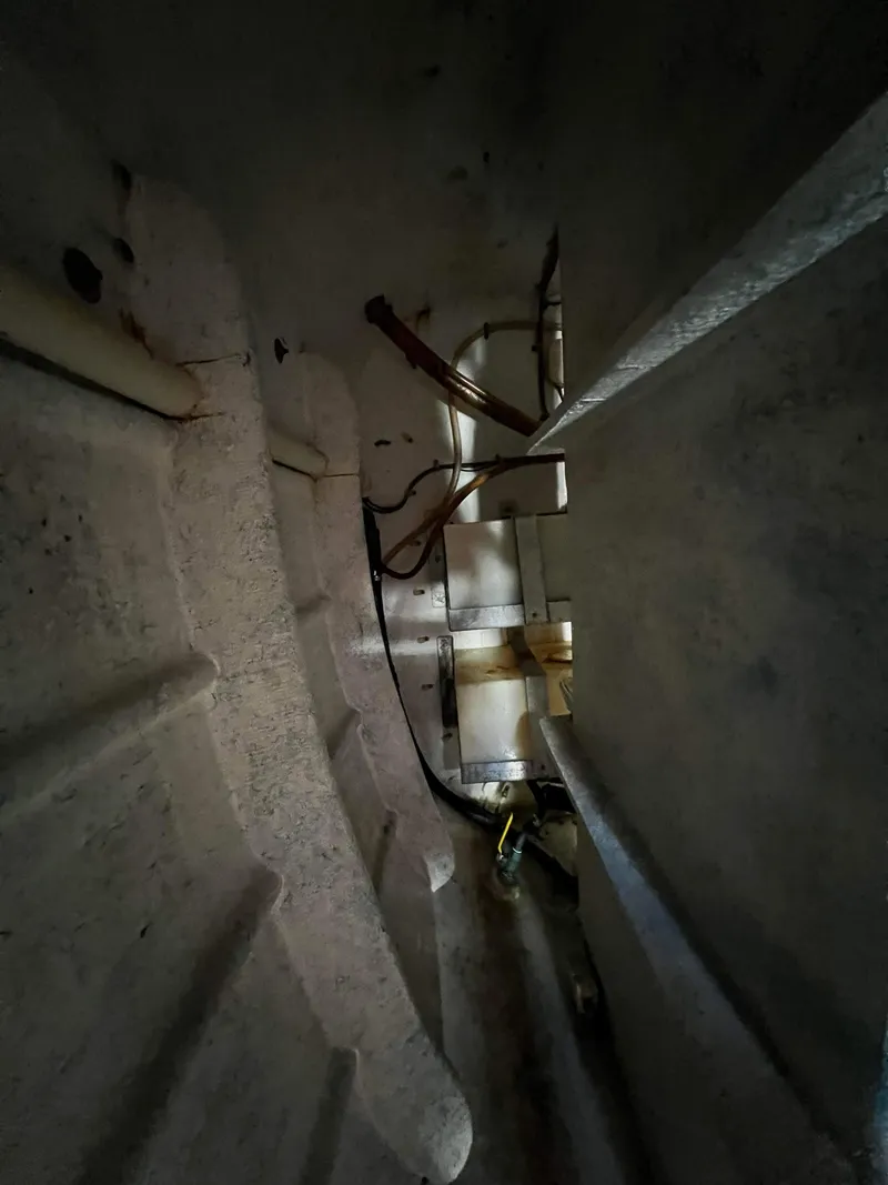 Slide: The Image of Robertson Custom Catamaran / Sloop Rig 1992 - 67