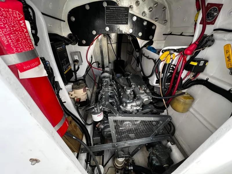 Slide: The Image of Robertson Custom Catamaran / Sloop Rig 1992 - 78