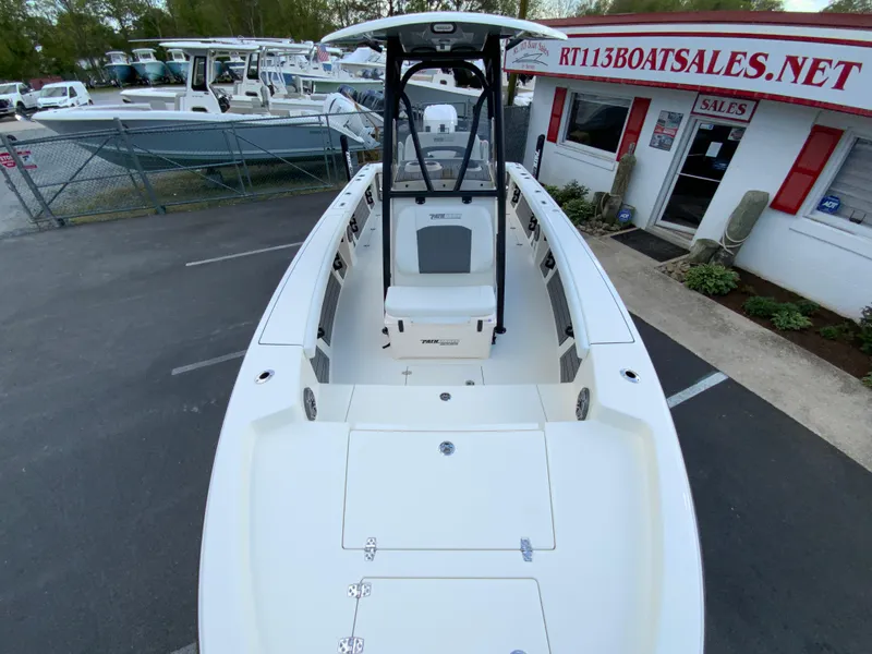 Slide: The Image of 2024 Pathfinder 2400 Open boat at dealership, front view. - 28
