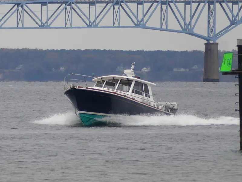 The Image of Grand Banks 39 Eastbay SX 2006 - 0