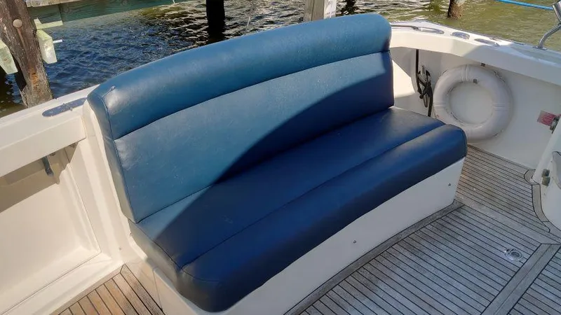 Slide: The Image of Grand Banks 39 Eastbay SX 2006 - 10