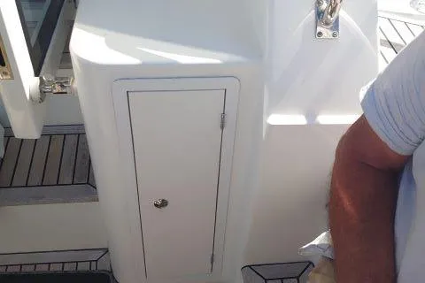 Slide: The Image of Grand Banks 39 Eastbay SX 2006 - 11