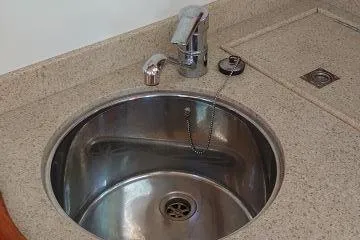 Slide: The Image of Grand Banks 39 Eastbay SX 2006 - 28