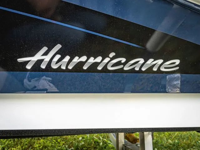 Slide: The Image of Hurricane SunDeck Sport 185 OB 2022 - 14