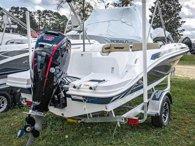 Slide: The Image of Hurricane SunDeck Sport 185 OB 2022 - 4