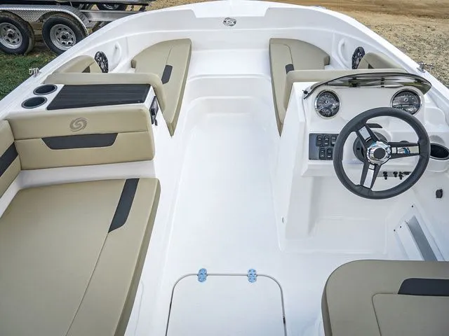 Slide: The Image of Hurricane SunDeck Sport 185 OB 2022 - 9