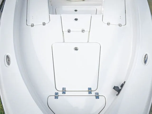 Slide: The Image of Aquasport 230 Pro Bay 2022 - 11