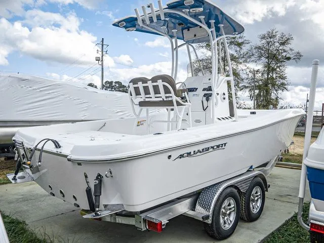 Slide: The Image of Aquasport 230 Pro Bay 2022 - 4