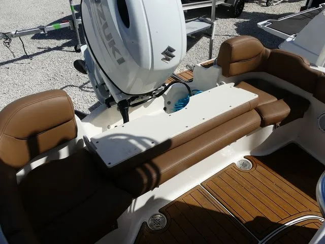 Slide: The Image of Pioneer ISLANDER 202 2022 - 11