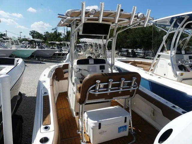 Slide: The Image of Pioneer ISLANDER 202 2022 - 6