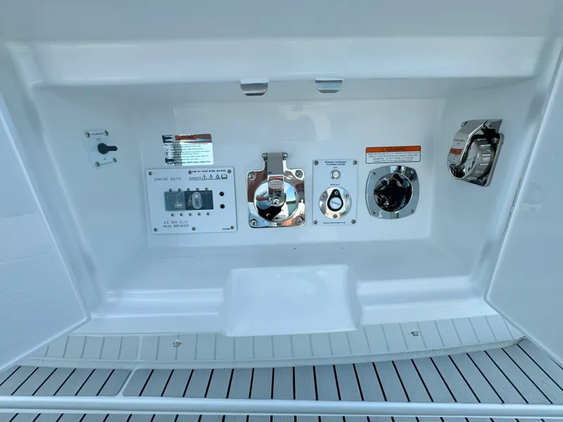 Slide: The Image of Control panel of 2025 Cruisers Yachts 50 GLS Outboard. - 39