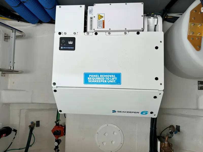 Slide: The Image of Cruisers 50 GLS 2025 - 93