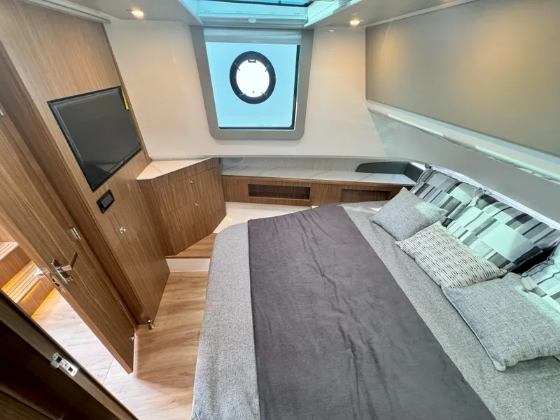 Slide: The Image of Cruisers Yachts 50 GLS 2025 - 85